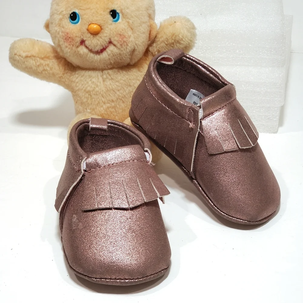 Cat & Jack Faux Leather Rose Pink Sparkle Fringe Moccasin Shoes Size 3-6M NWOT